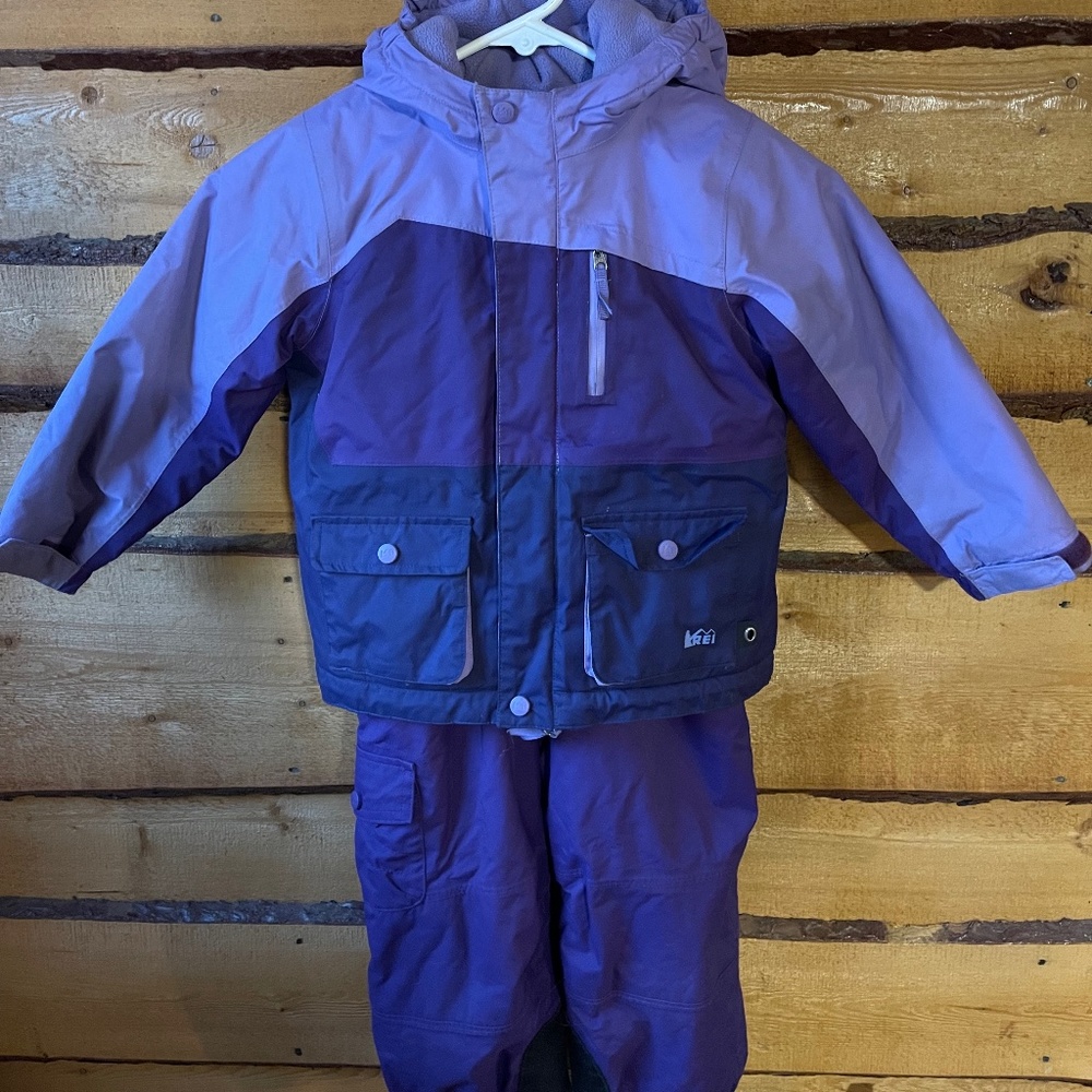 REI snow pants and jacket 3T girl